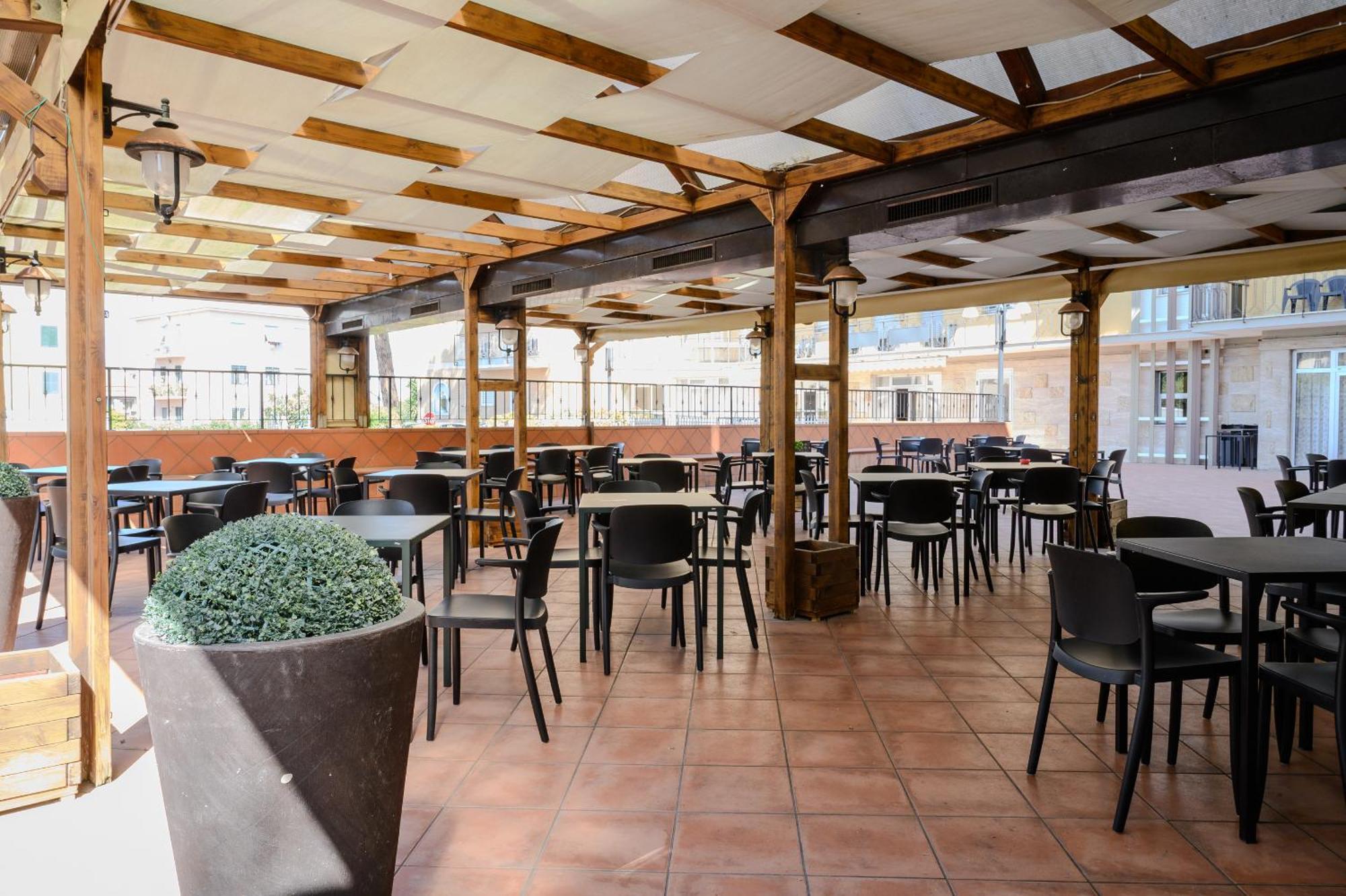 Hotel Casa Tra Noi Roma Esterno foto